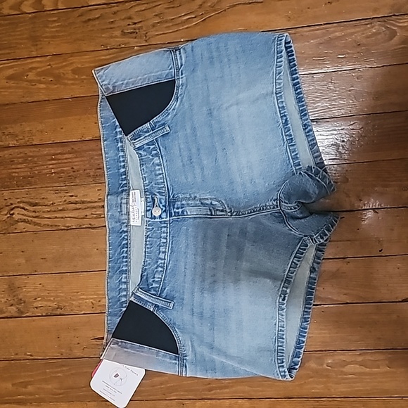 Ingrid & Isabel Pants - Maternity denim jean shorts size 14